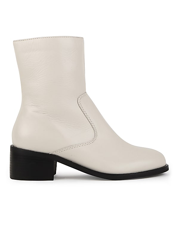 Leather Plain Standard Fit Boots