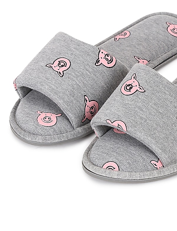Printed Slip-on Slippers