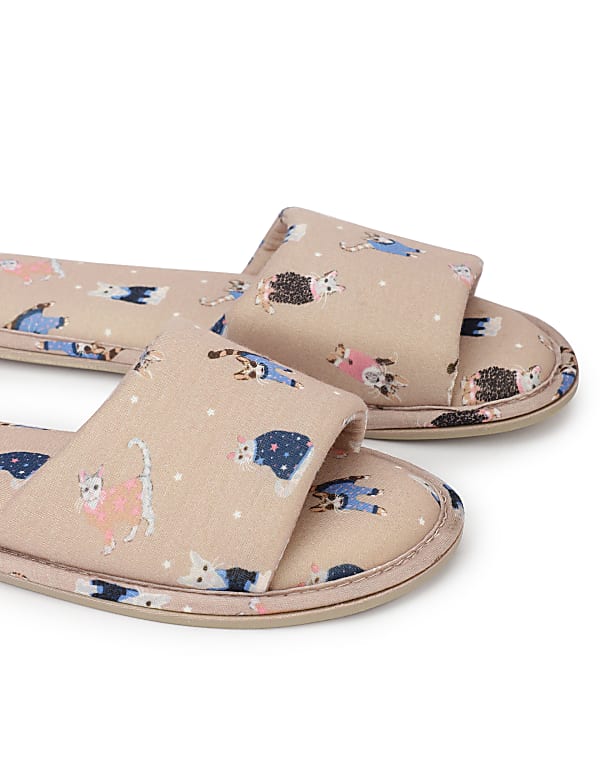 Printed Slip On Bedroom Slippers