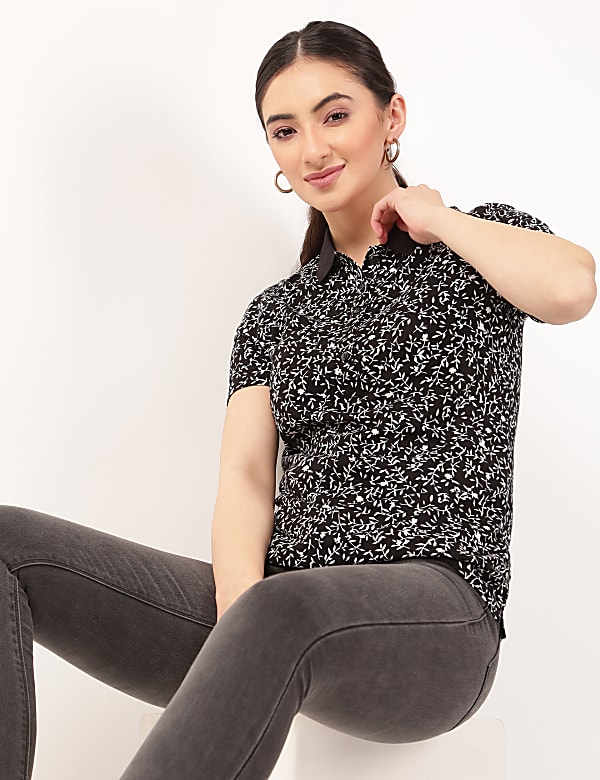 Pure Cotton Printed Collar Neck T-Shirt