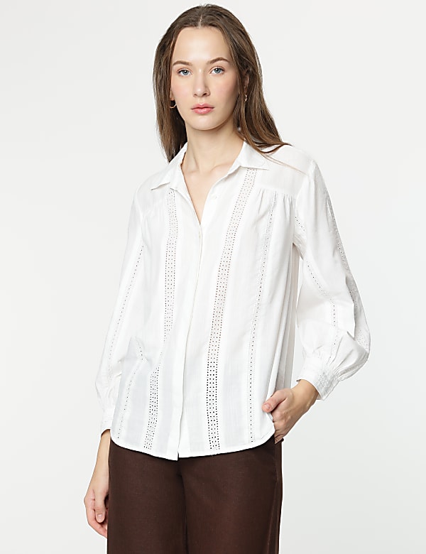 Cotton Rich Embroidery Spread Collar Shirt