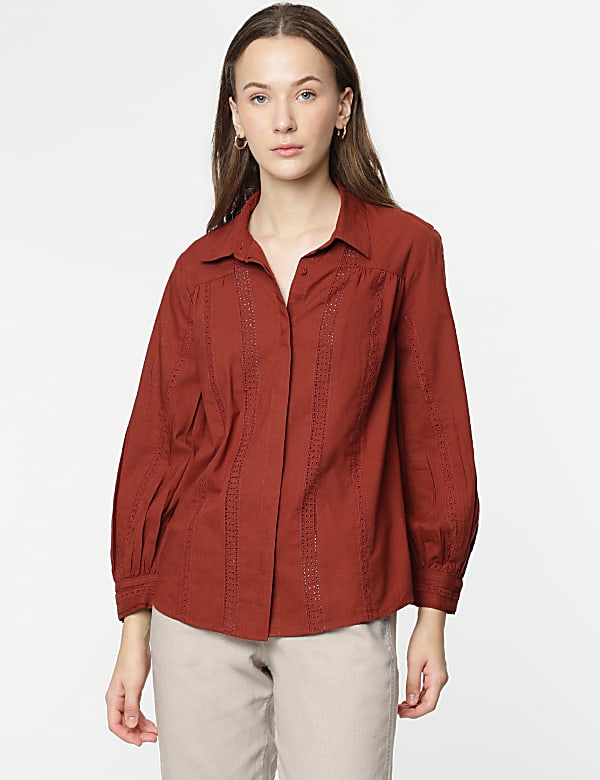 Cotton Rich Embroidery Spread Collar Shirt