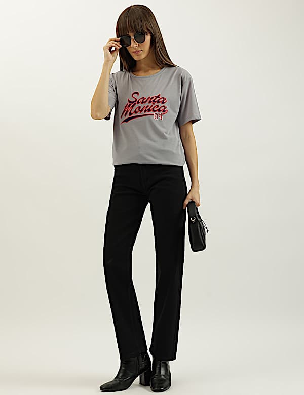 Santa Monica 84 Applique Round Neck T-Shirt