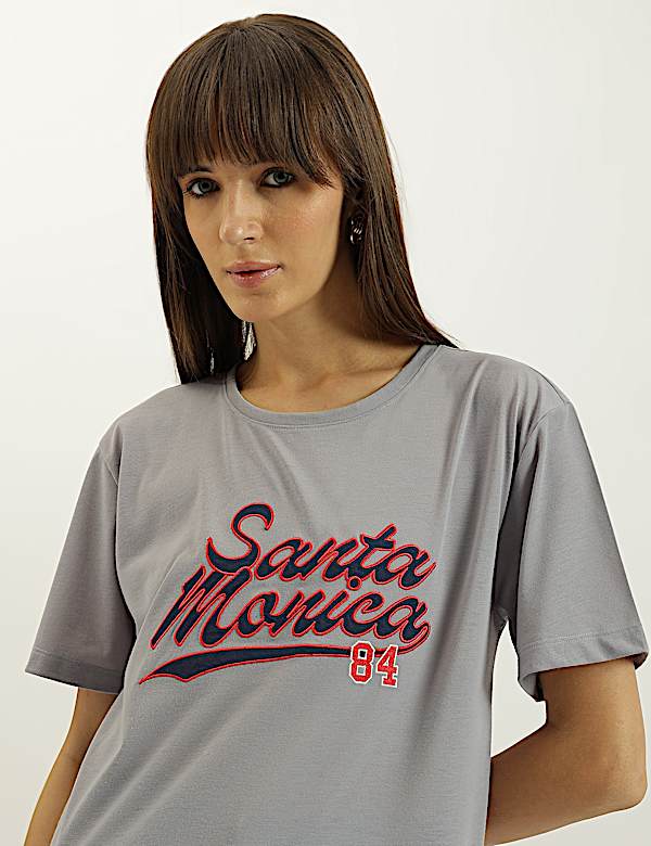Santa Monica 84 Applique Round Neck T-Shirt