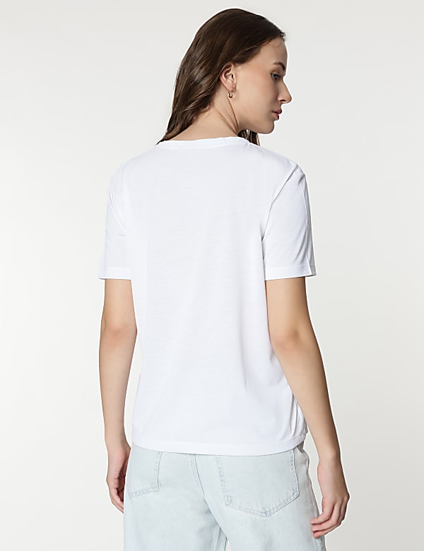 Embroidered Round Neck T-Shirt