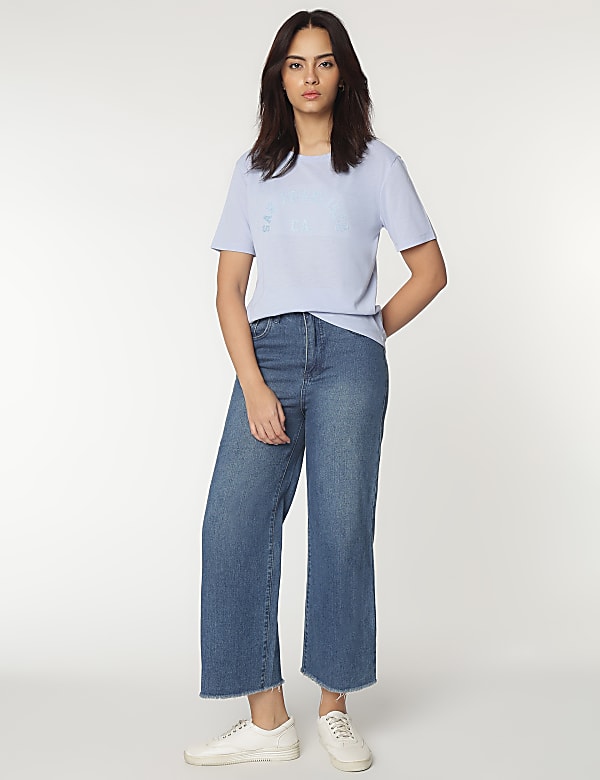 Embroidered Round Neck Tshirt