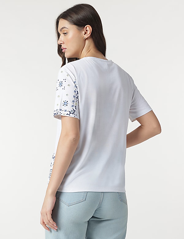 Floral Print Round Neck T-Shirt