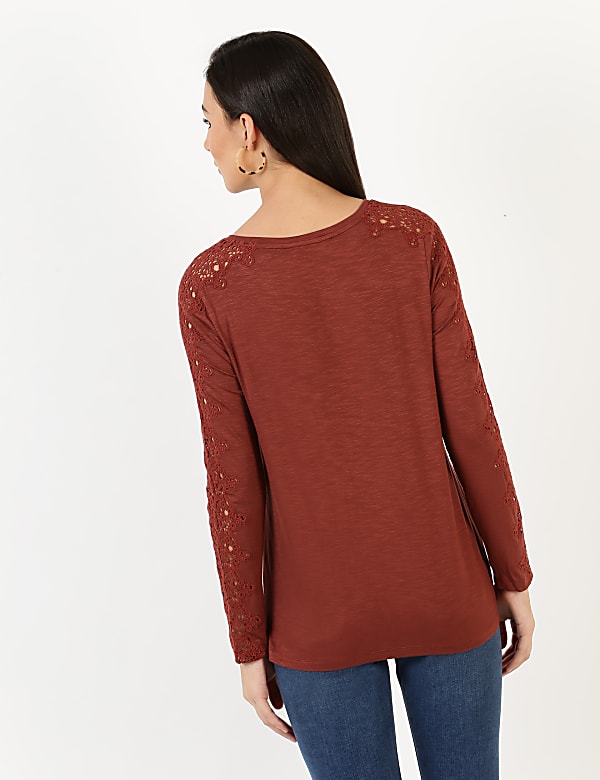 Lace Detail Tee