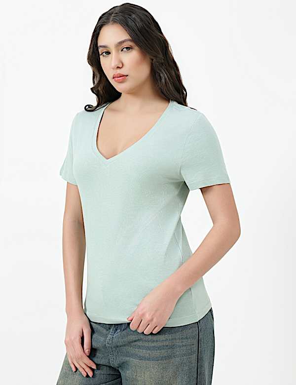 Pure Cotton Plain V-Neck T-shirt