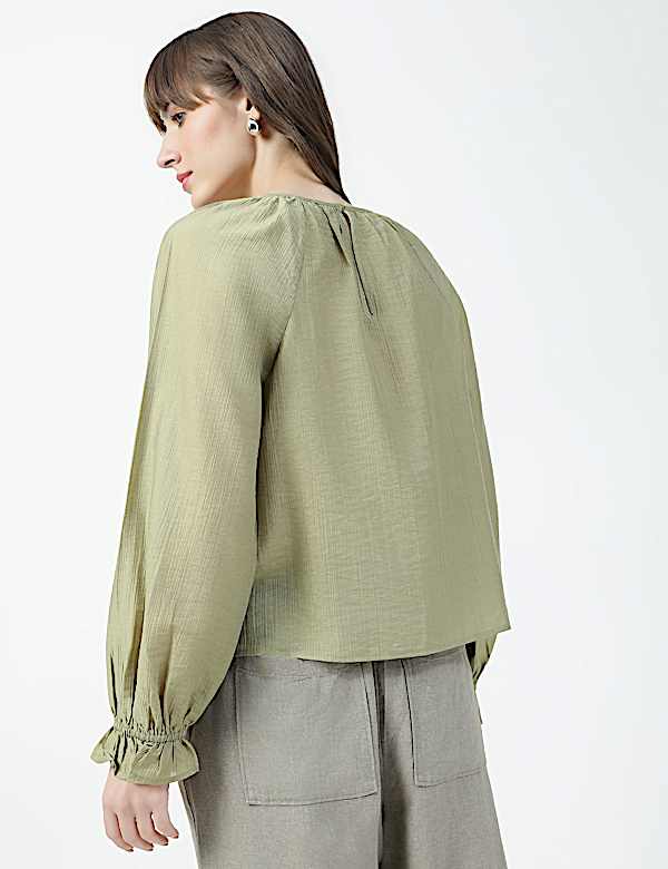 Lyocell Rich Bow Print Round Neck Top