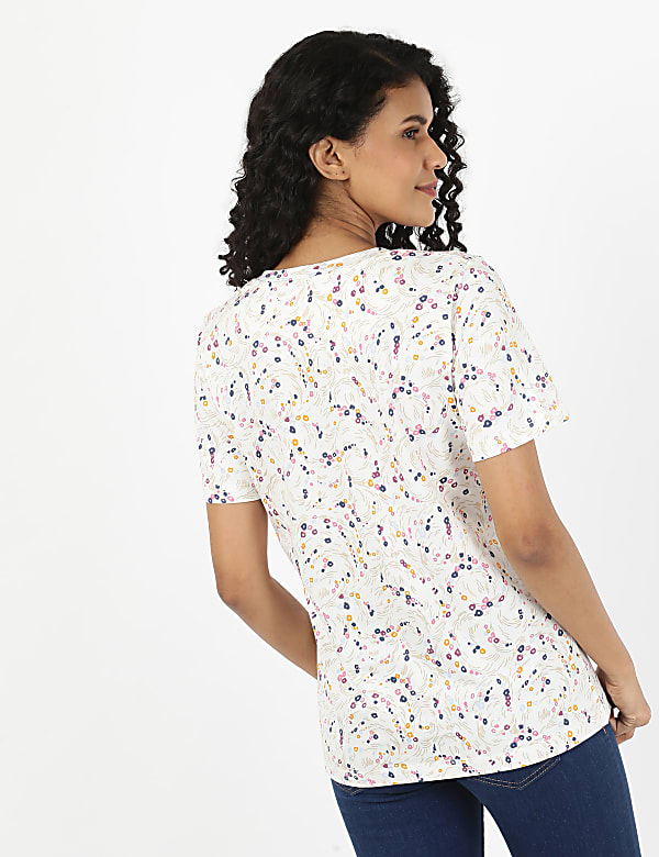 Floral Print Crew Neck Tee