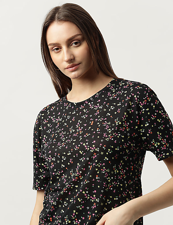 Floral Printed Round Neck T-Shirt