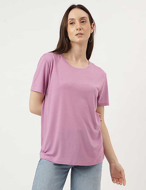 Relaxed Fit Crew Neck Tee