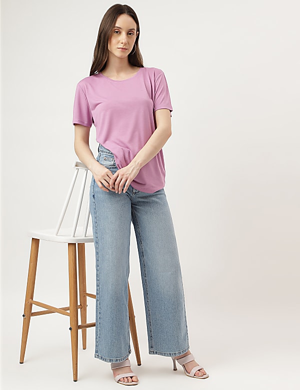 Relaxed Fit Crew Neck Tee