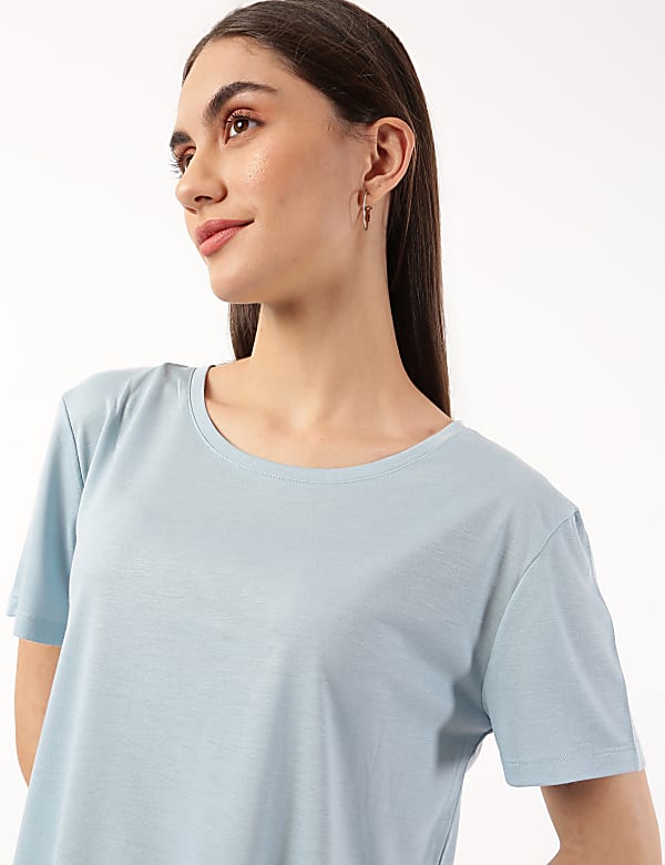 Relaxed Fit Crew Neck Tee