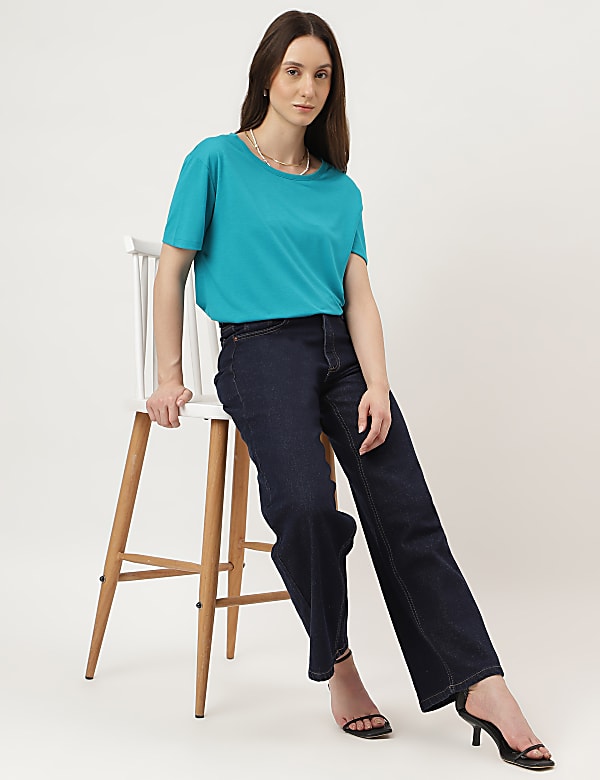 Relaxed Fit Crew Neck Tee