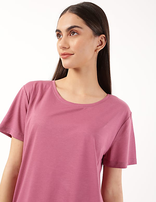 Relaxed Fit Crew Neck Tee