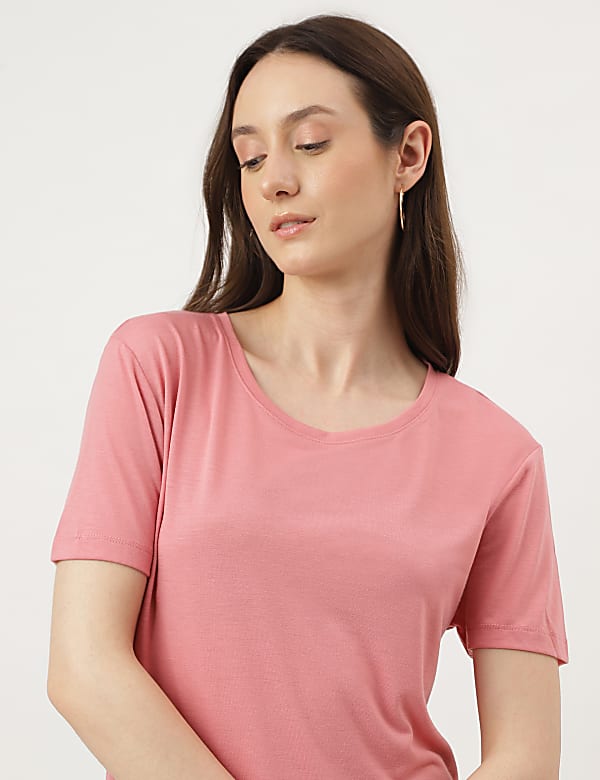Relaxed Fit Crew Neck Tee