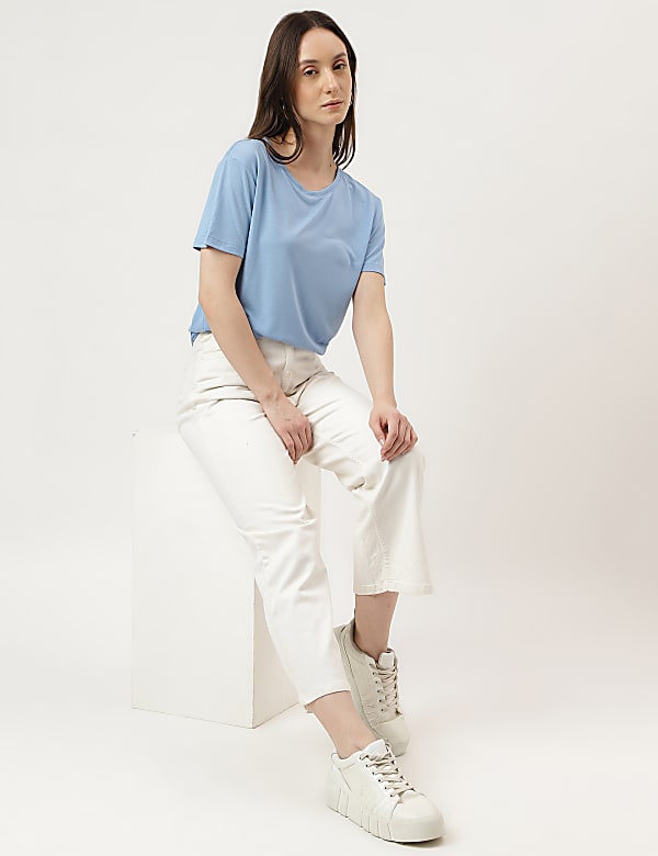Relaxed Fit Crew Neck Tee