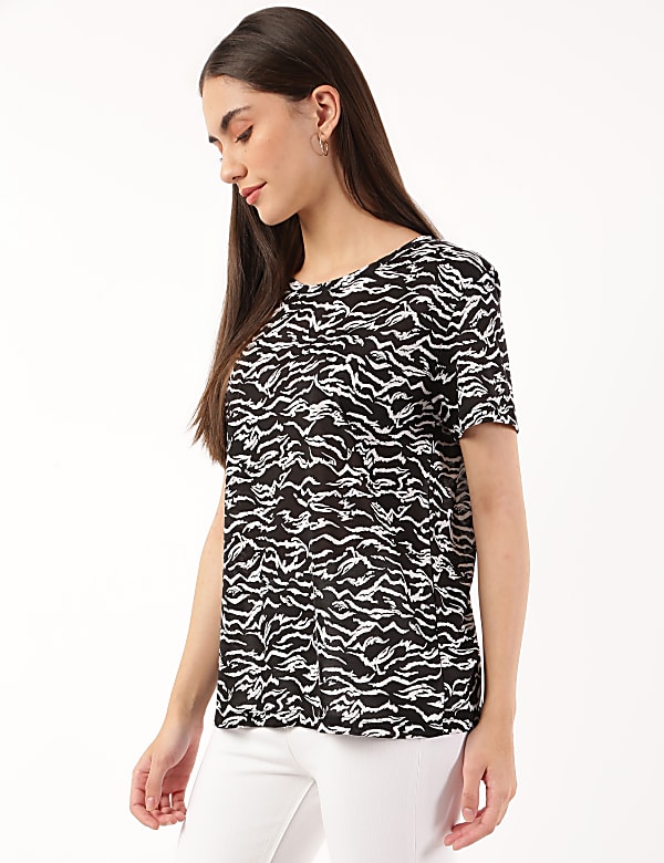 Printed Crew Neck T-Shirt