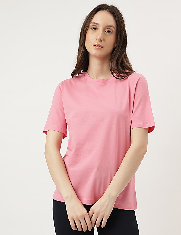 Straight Fit Crew Neck Tee