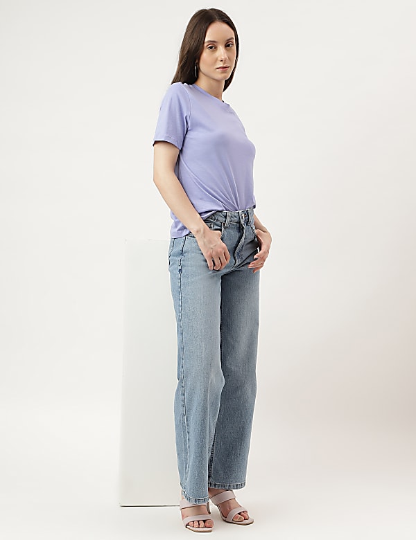Straight Fit Crew Neck Tee