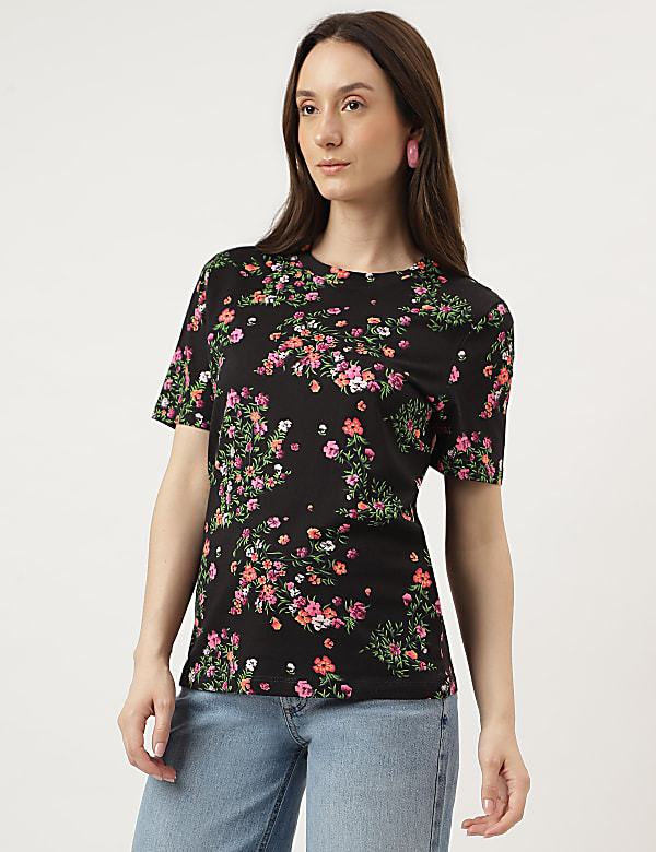 Straight Fit Crew Neck Tee