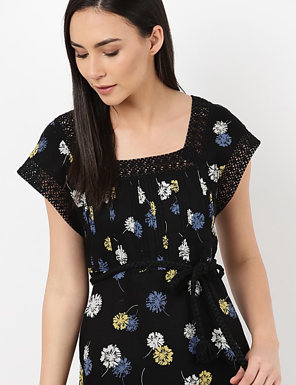 Linen Mix Lace Detailed Dress