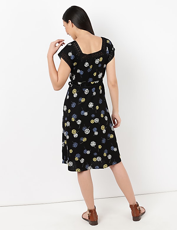 Linen Mix Lace Detailed Dress