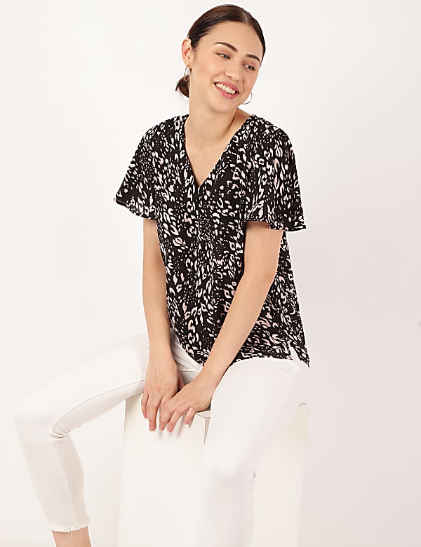 Printed V-Neck Top