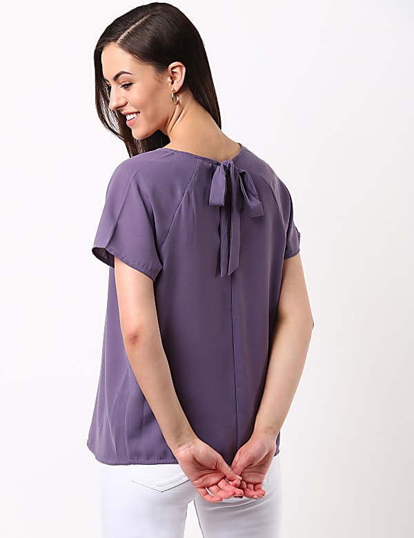 Solid Relaxed Top