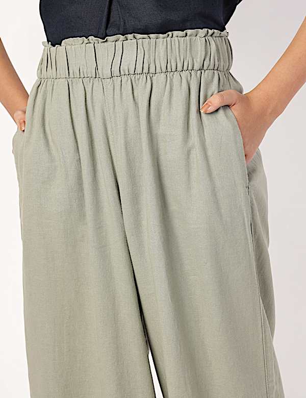 Pure Linen Plain V-Neck Top