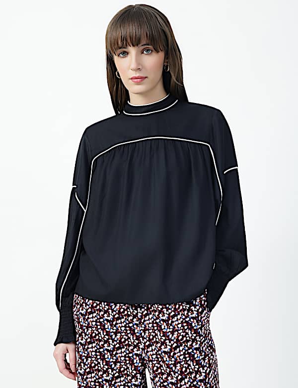 MOCK NECK CONTRAST TIP BLOUSE