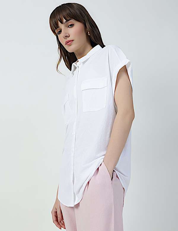 Viscose Rich Plain Spread Collar Shirt