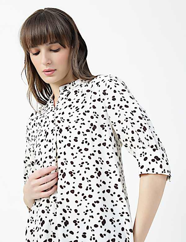 PUFF SLEEVED BLOUSE
