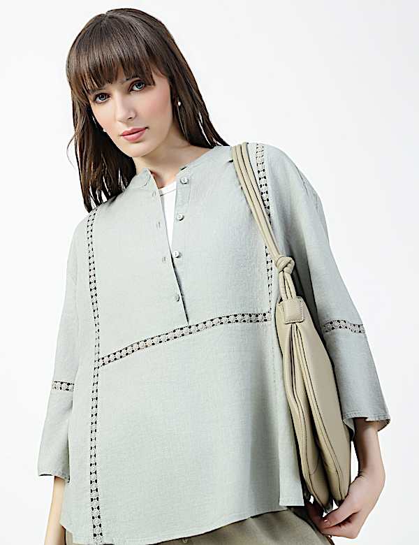 LACE INSERT TUNIC