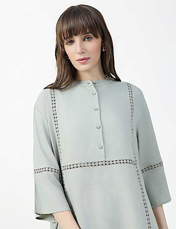 LACE INSERT TUNIC