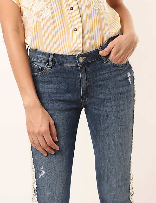 Cotton Mix Side Lace Pattern Slim Fit Jeans
