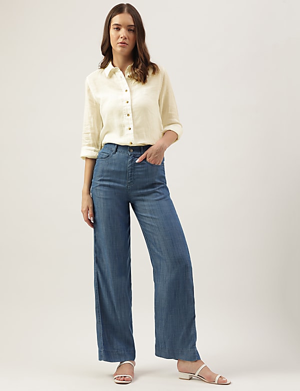 Solid Regular Fit Jeans