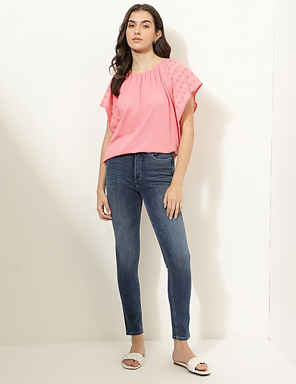 Solid Skinny Fit Jeans