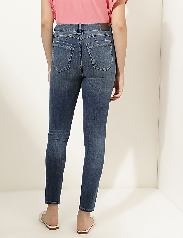 Solid Skinny Fit Jeans