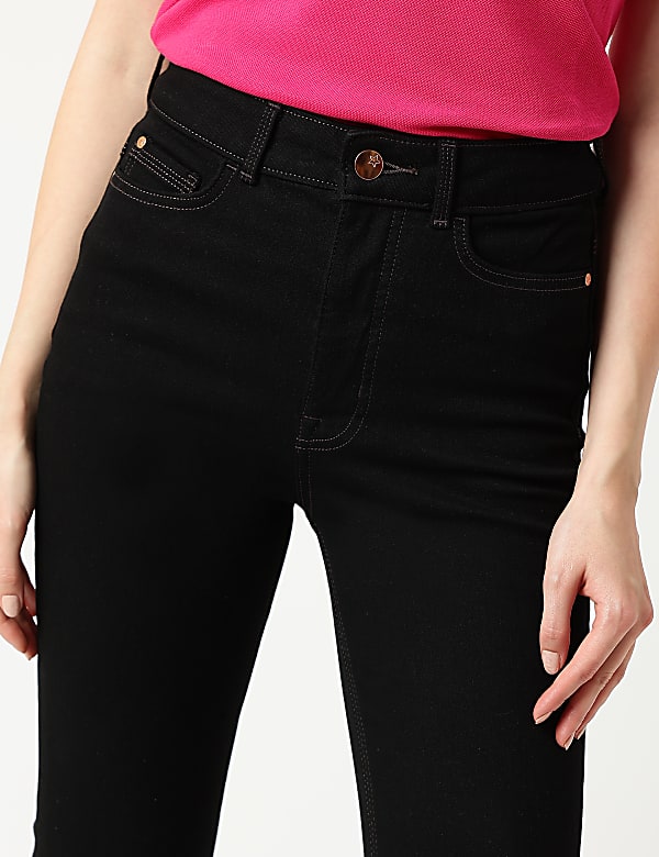 Solid Slim Fit Jeans