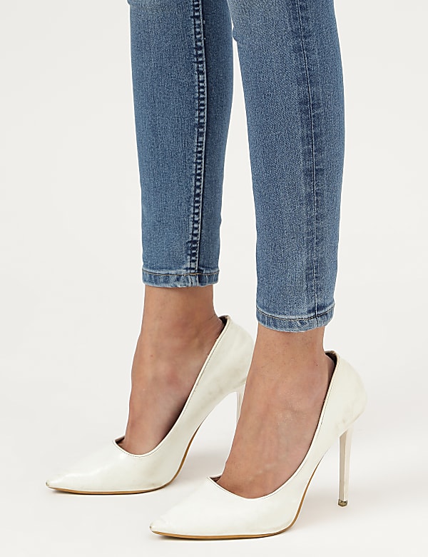 Skinny Mid Waist Jeans