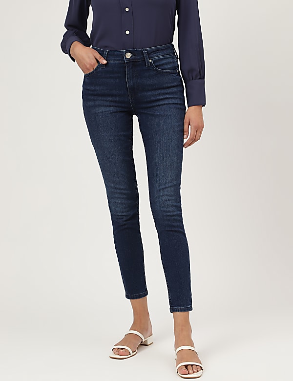 Skinny Mid Waist Jeans