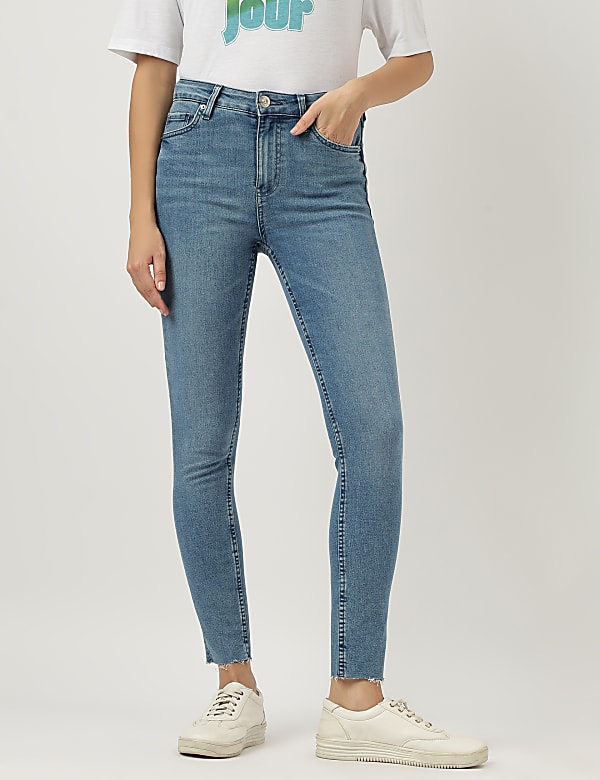 Skinny Mid Waist Jeans