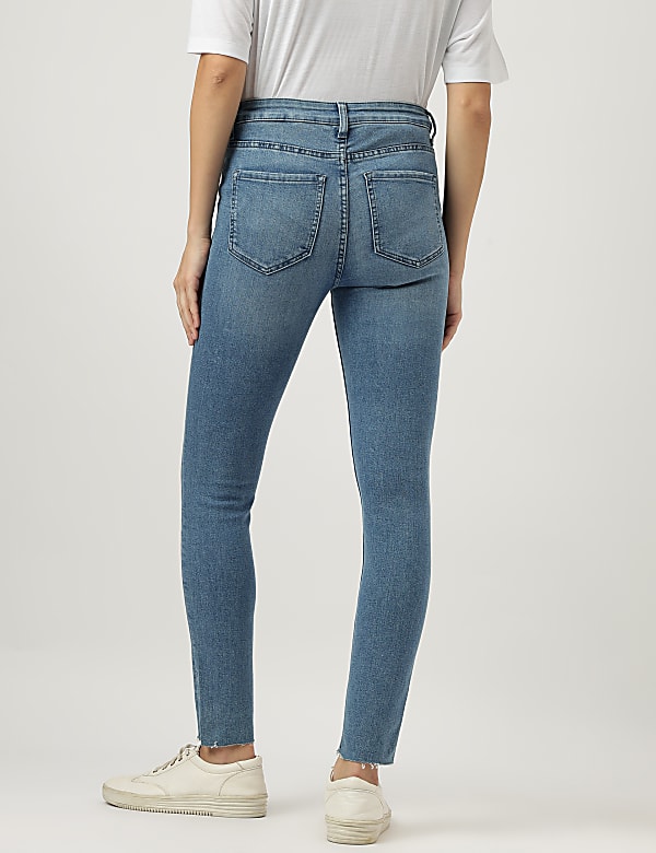Skinny Mid Waist Jeans