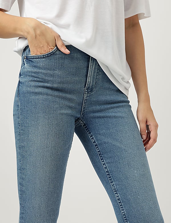 Skinny Mid Waist Jeans