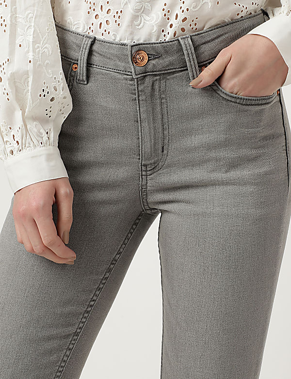 Skinny Mid Waist Jeans
