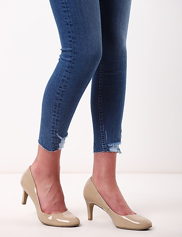 Chewed Hem Denim w/Stretch