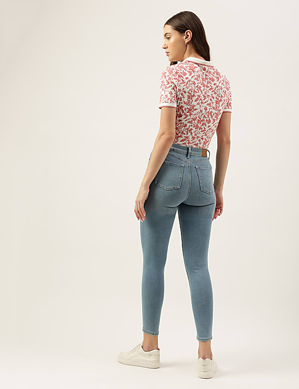 Solid Skinny Fit Jeans